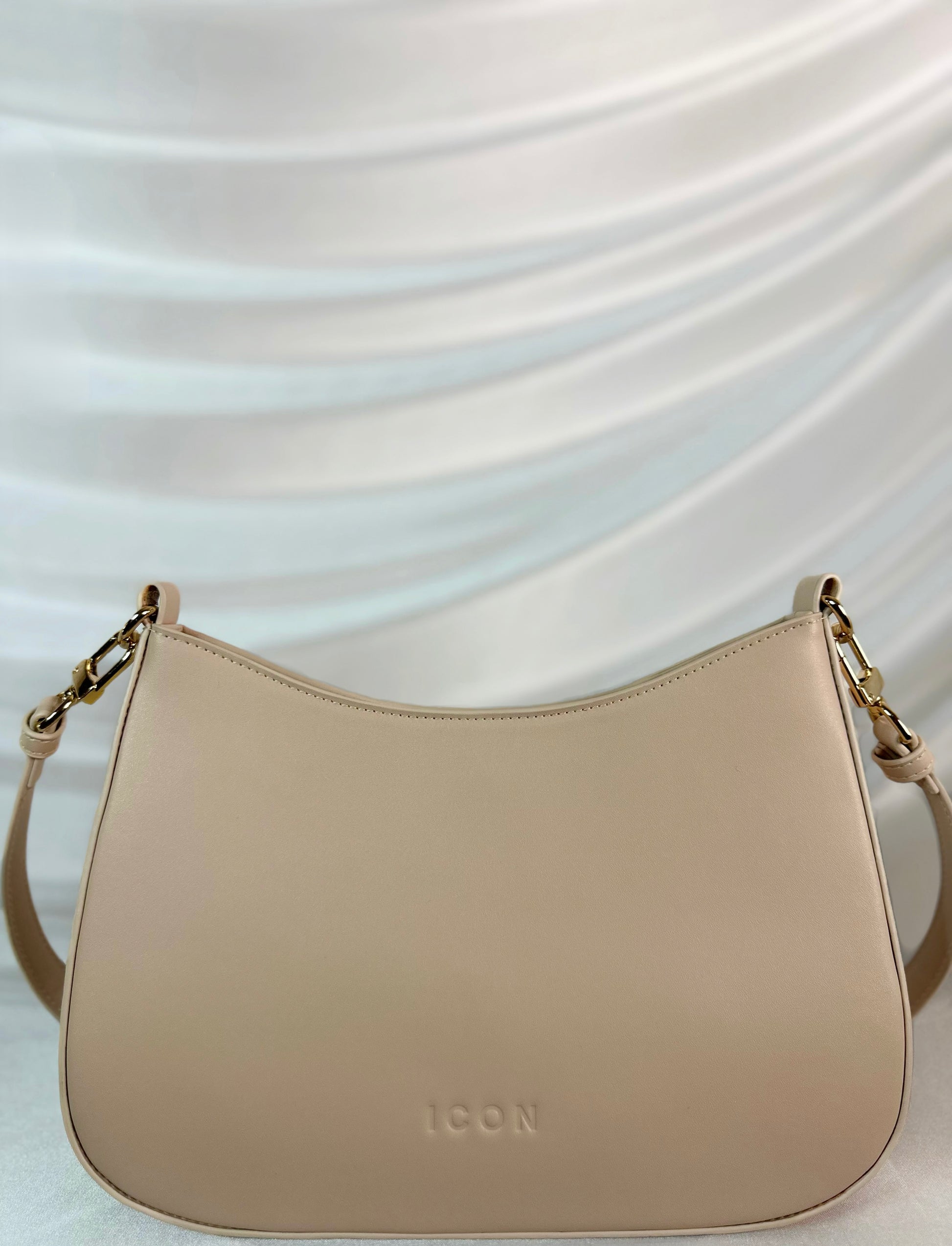 Arata Bag Burgundy