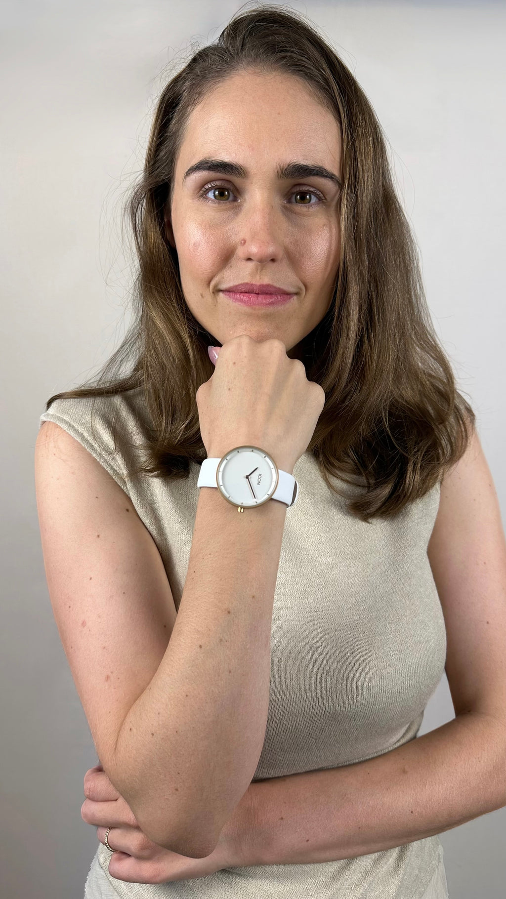 White ⏐ [RE] Apple Leather