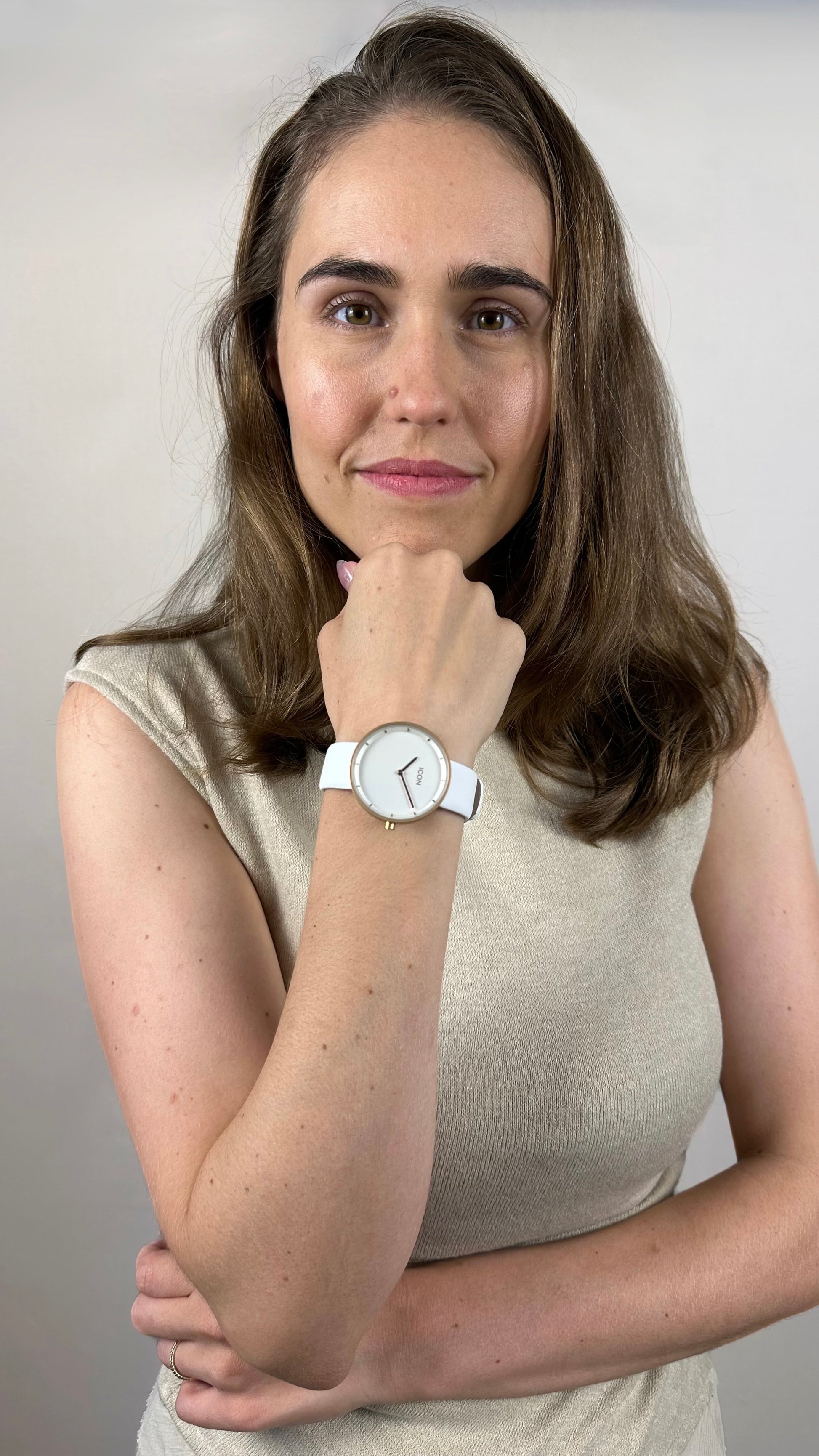 White ⏐ [RE] Apple Leather